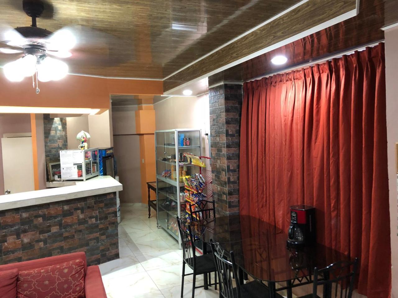 Hotel Guest House Inn San Pedro Sula Exterior photo