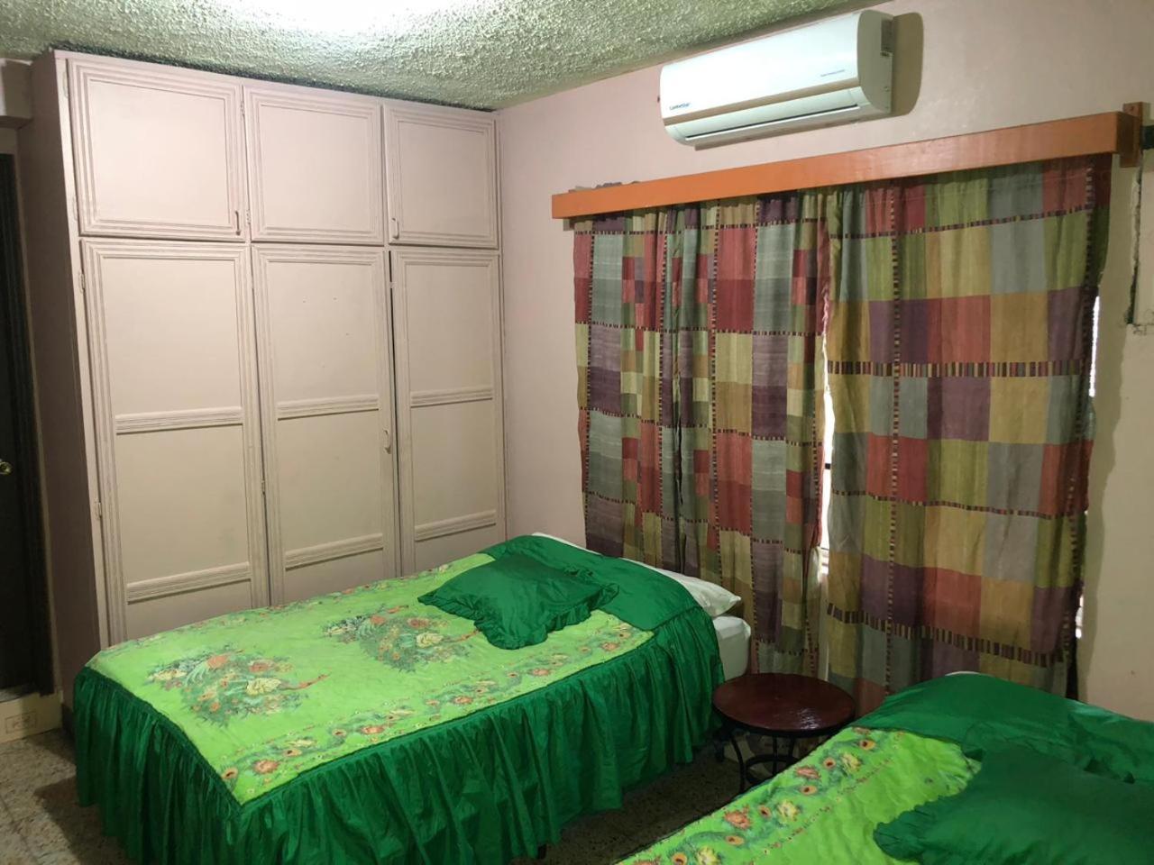 Hotel Guest House Inn San Pedro Sula Exterior photo